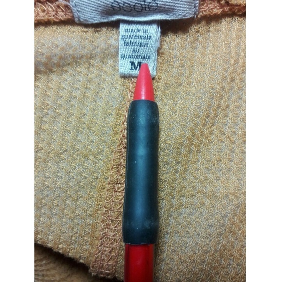 3 for $30 Urban Outfitters Boho Ecote Shirt Medium - Picture 8 of 8